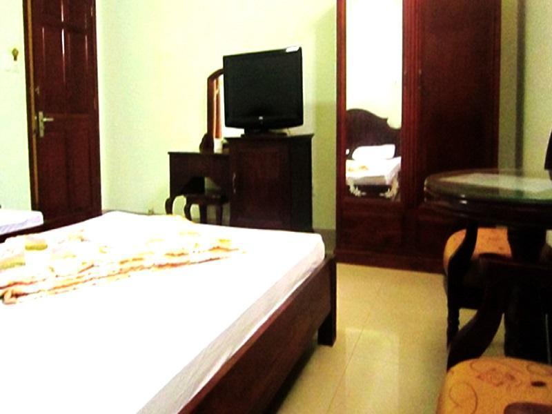 Hoang Tay 2 Hotel Ho Şi Min Exterior foto